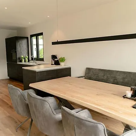 펜션 Berg'nsee - Ferienhaus Ossiacher See By Seebnb
